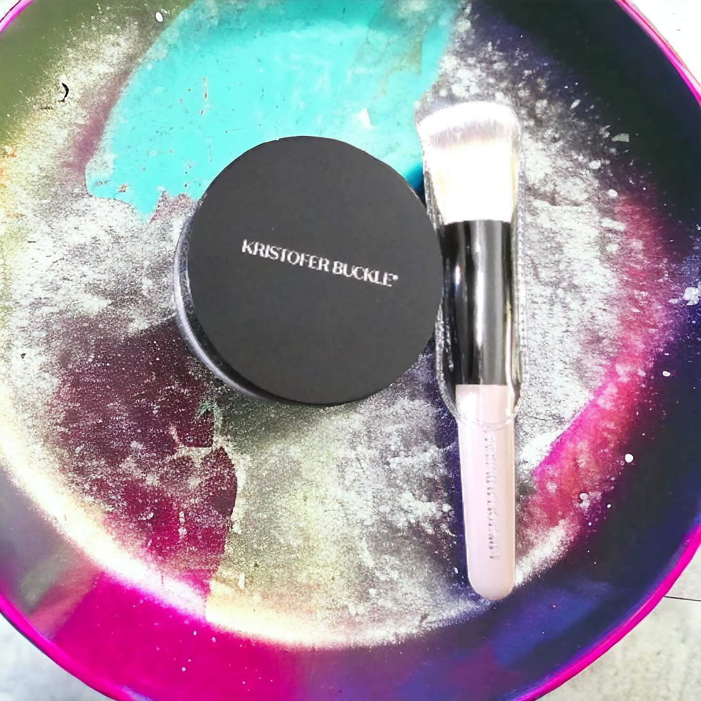 Kristofer Buckle Setting Powder Set Makeup